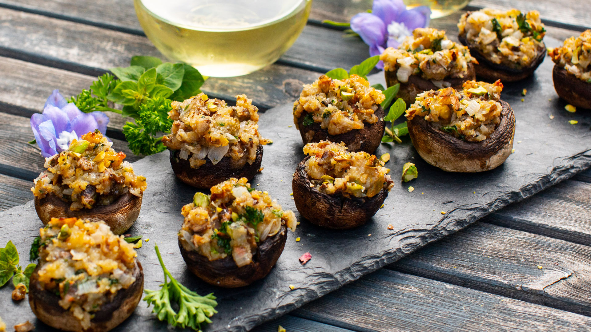 Champignons Farcis À La Pistache Américaine